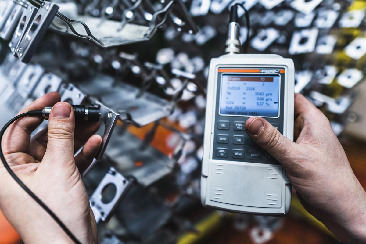 Thickness measurement on anodized parts